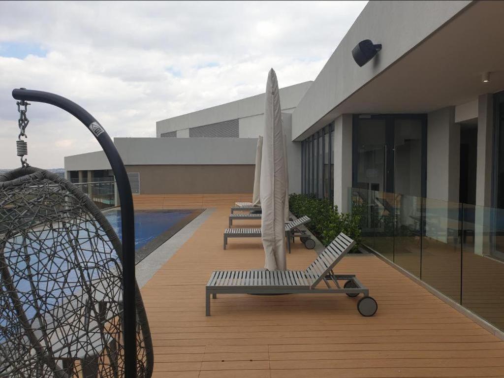 Menlyn Maine Apartments Pretoria-Noord Dış mekan fotoğraf