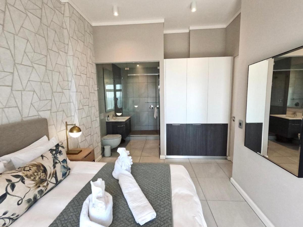 Menlyn Maine Apartments Pretoria-Noord Dış mekan fotoğraf